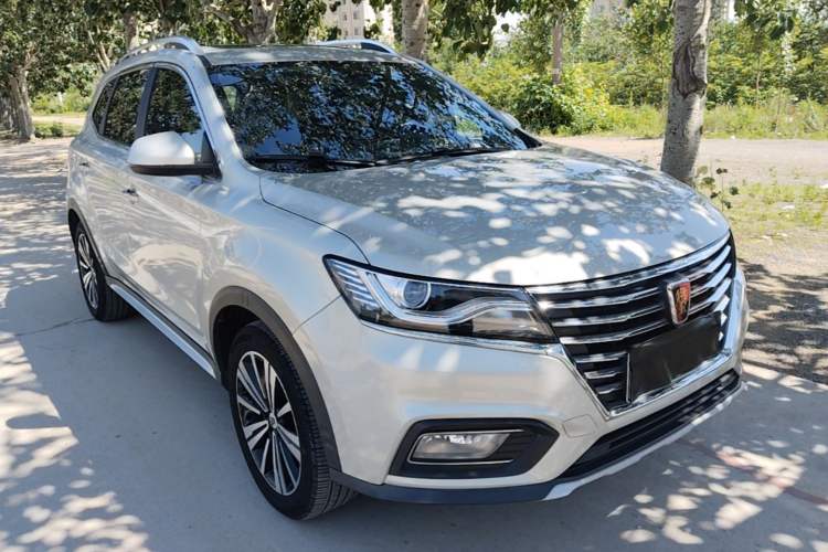 Used Roewe RX5 2020 20T Manual 4G Connect Super-Luxury Flagship Edition Front Right 45 Deg