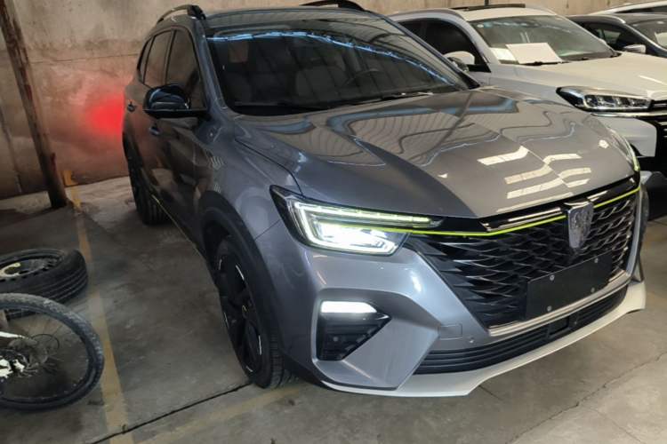 Used Roewe RX5 2020 PLUS 300TGI Automatic Ali National Style Ronglin Edition Front Right 45 Deg