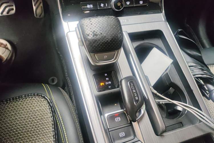 Used Roewe RX5 2020 PLUS 300TGI Automatic Ali National Style Ronglin Edition Gear Lever