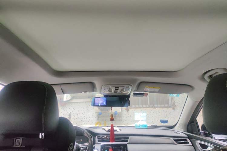 Used Roewe RX5 2020 PLUS 300TGI Automatic Ali National Style Ronglin Edition Headliner