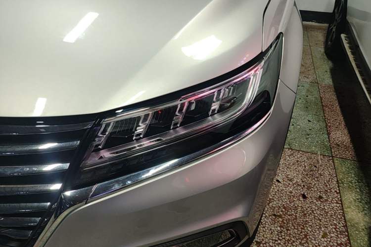 Used Roewe RX5 2020 20T Automatic 4G Connect Superior Flagship Edition Left Front Headlight