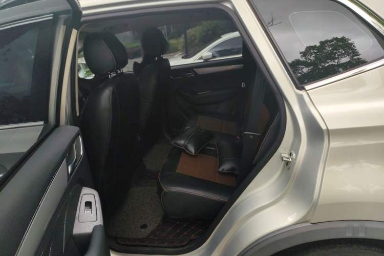 Used Roewe RX5 2020 20T Automatic 4G Connect Excellence Edition Left Rear Seat