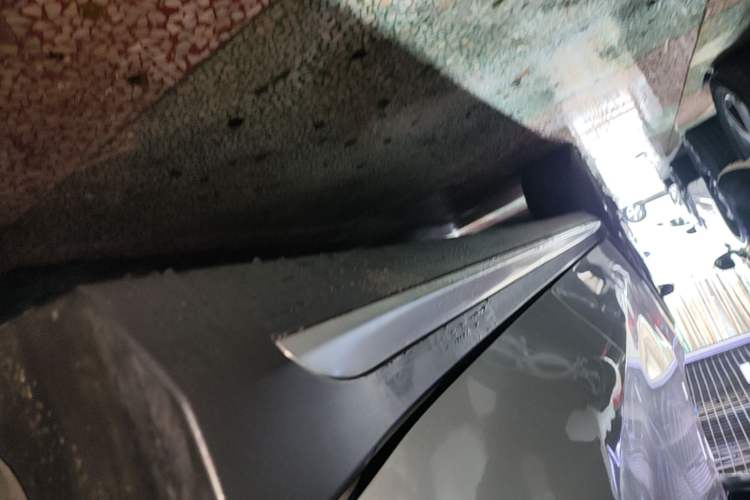 Used Roewe RX5 2020 20T Automatic 4G Connect Superior Flagship Edition Left Side Sill