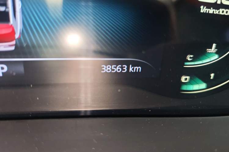 Used Roewe RX5 2020 PLUS 300TGI Automatic Ali National Style Ronglin Edition Odometer Close Up