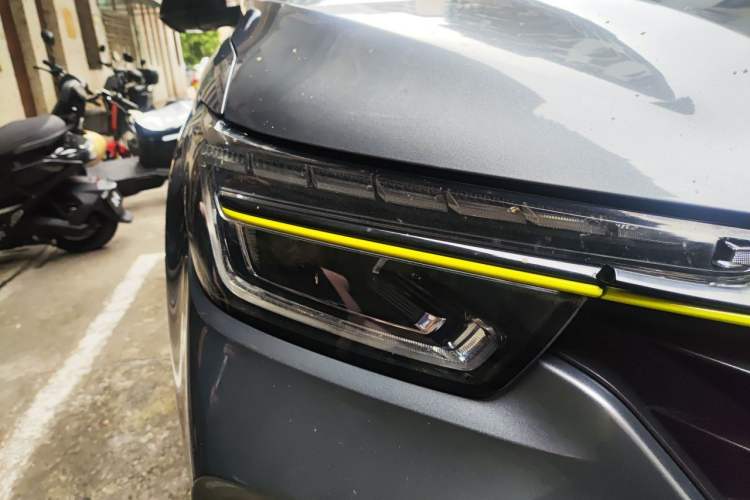 Used Roewe RX5 2020 PLUS 300TGI Automatic Ali National Style Ronglin Edition Right Front Headlight