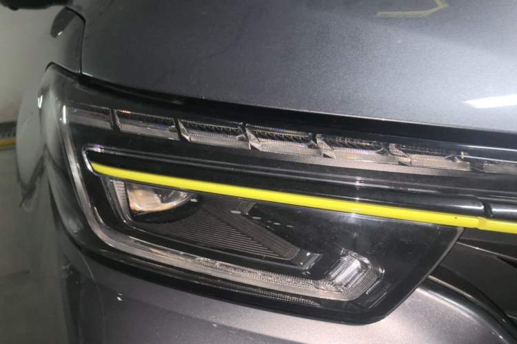Used Roewe RX5 2020 PLUS 300TGI Automatic Ali National Style Ronglin Edition Right Front Headlight