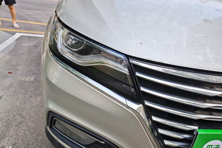 Used Roewe RX5 2020 20T Automatic 4G Connected Million Edition Right Front Headlight
