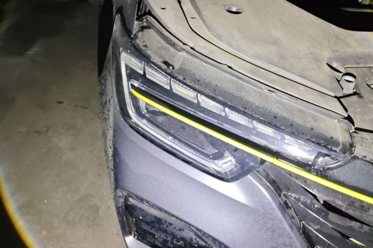 Used Roewe RX5 2020 PLUS 300TGI Automatic Ali National Trend Flagship Edition Right Front Headlight