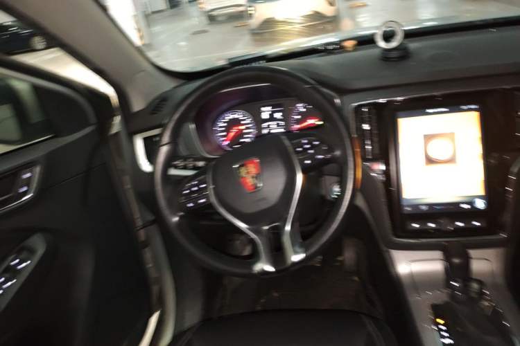 Used Roewe RX5 2020 20T Automatic 4G Connected Million Edition Steering Wheel
