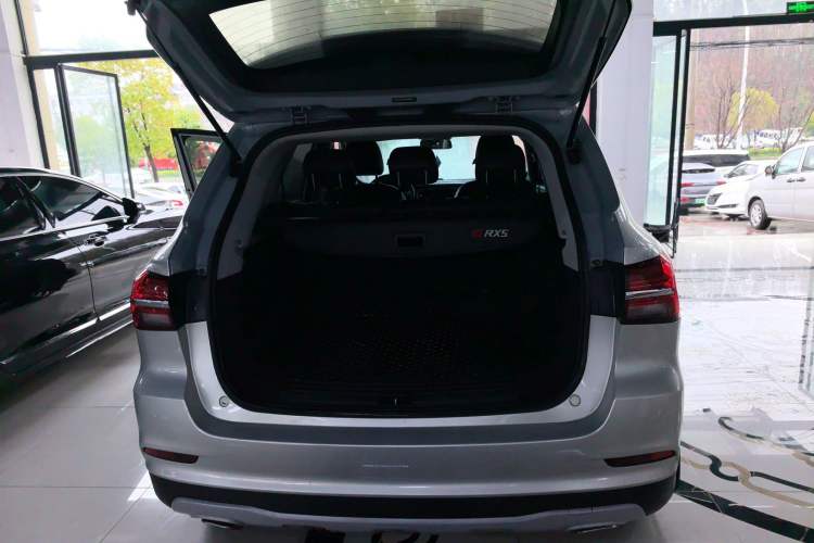 Used Roewe RX5 2020 20T Automatic 4G Connected Million Edition Trunk