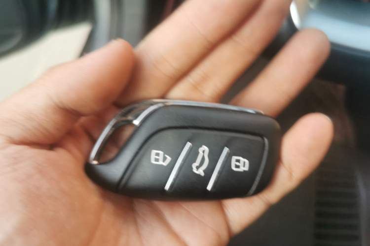 Used Roewe RX5 2020 PLUS 300TGI Automatic Ali National Style Ronglin Edition Vehicle Key
