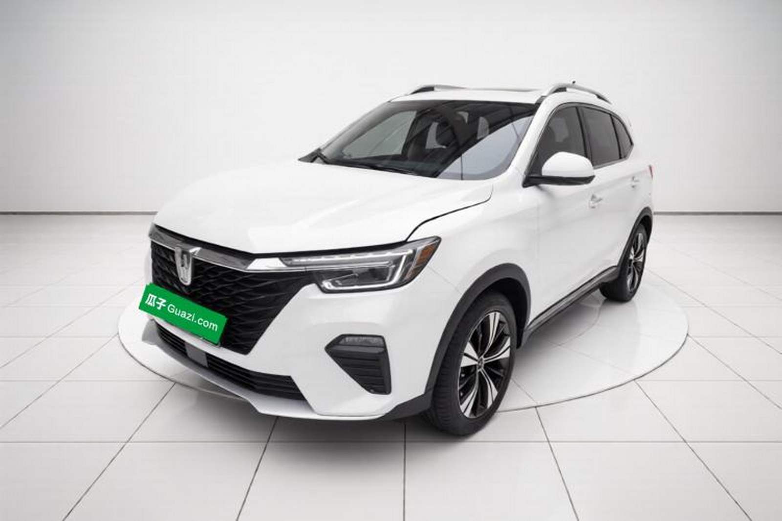 Фото Roewe с площадки