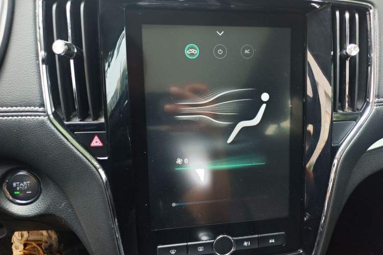 Used Roewe RX5 2020 20T Automatic 4G Connect Superior Flagship Edition Audio And AC Panel
