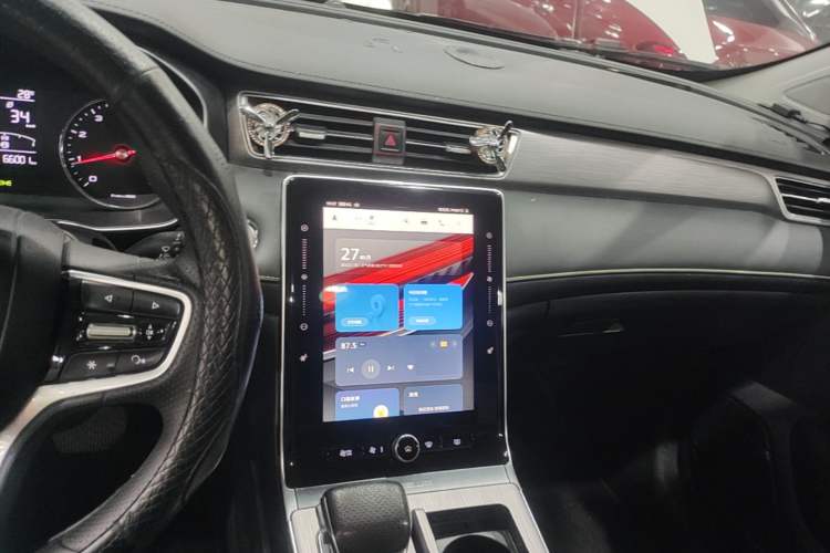 Used Roewe RX5 2020 PLUS 300TGI Automatic Ali National Style Luxury Edition Audio And AC Panel