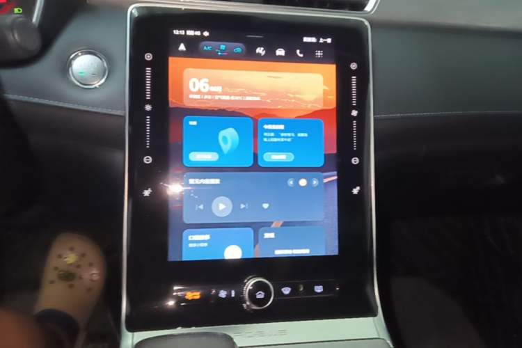 Used Roewe RX5 2020 PLUS 300TGI Automatic Ali New Year Special Edition Audio And AC Panel