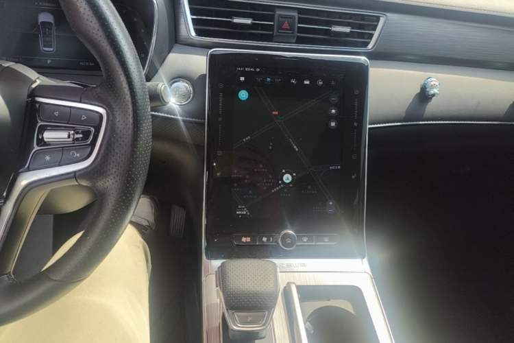 Used Roewe RX5 2020 PLUS 300TGI Automatic Ali National Trend Flagship Edition Audio And AC Panel