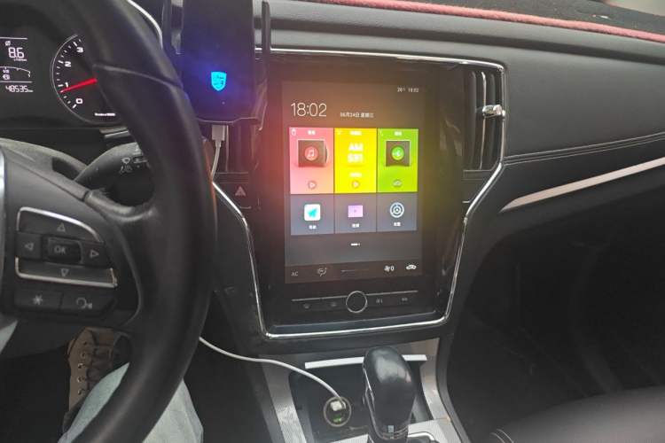 Used Roewe RX5 2020 20T Automatic 4G Connect Superior Flagship Edition Audio And AC Panel