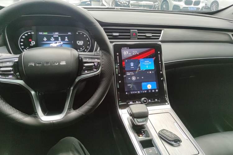 Used Roewe RX5 2020 PLUS 300TGI Automatic Ali National Trend Flagship Edition Audio And AC Panel
