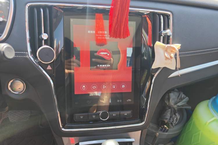 Used Roewe RX5 2020 20T Automatic 4G Connect Superior Flagship Edition Audio And AC Panel