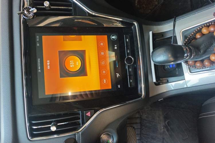 Used Roewe RX5 2020 20T Automatic 4G Connect Superior Flagship Edition Audio And AC Panel