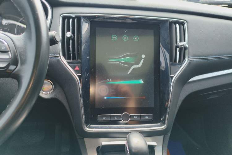 Used Roewe RX5 2020 20T Automatic 4G Connected Million Edition Audio And AC Panel