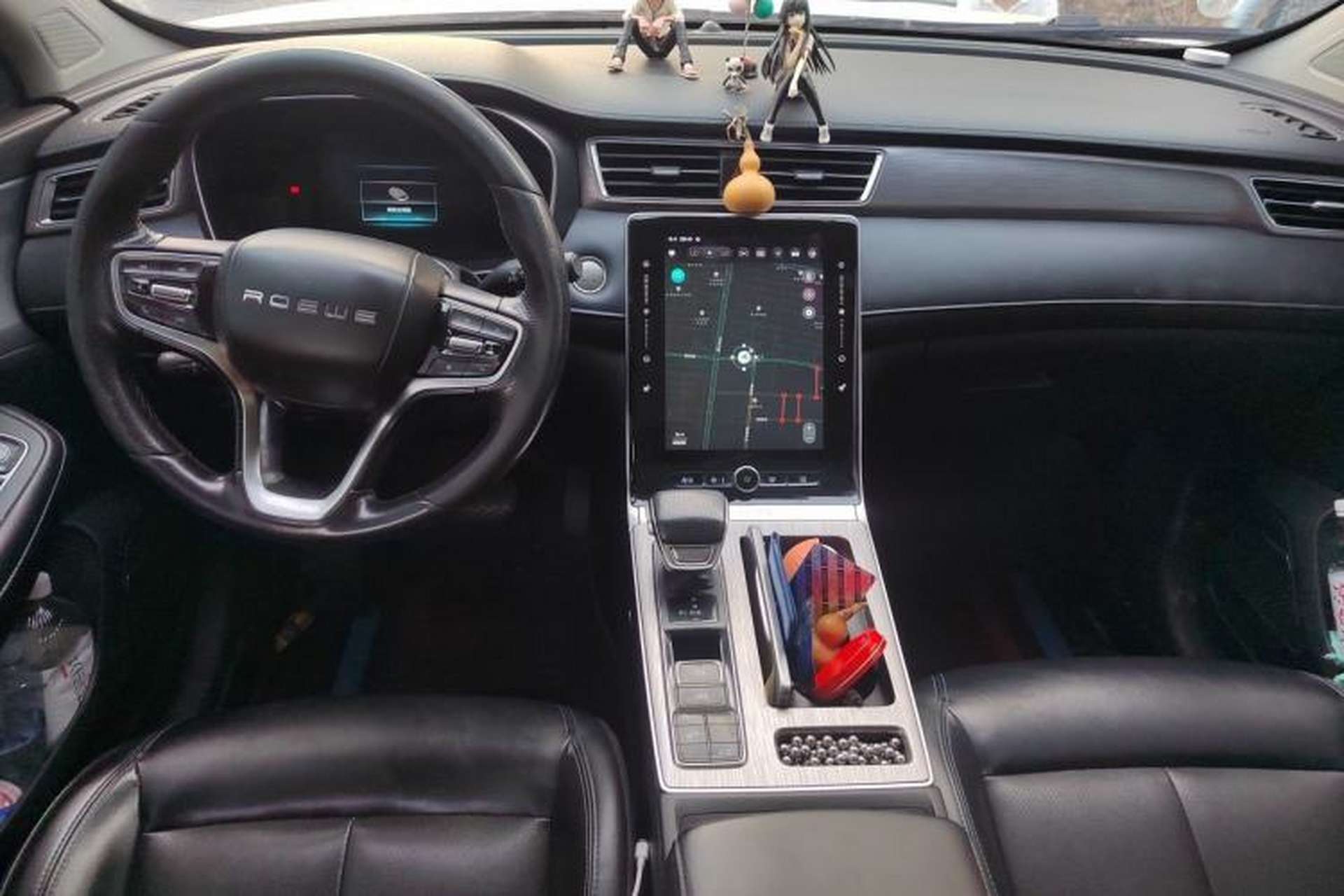 Used Roewe RX5 2020 PLUS 300TGI Automatic Ali National Trend Flagship Edition Center Console