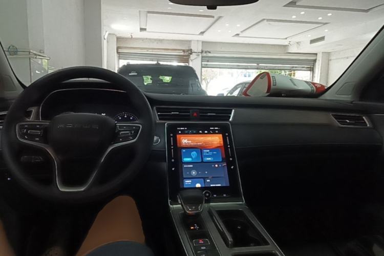 Used Roewe RX5 2020 PLUS 300TGI Automatic Ali New Year Special Edition Center Console