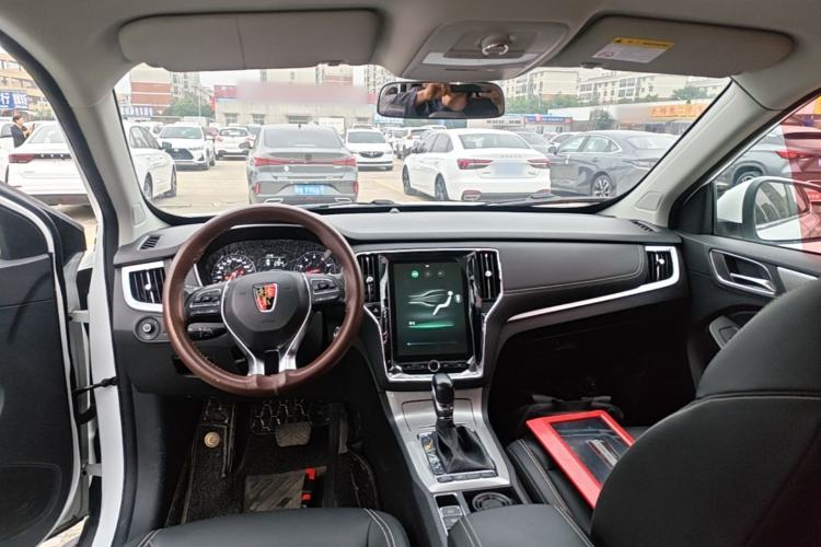 Used Roewe RX5 2020 20T Automatic 4G Connected Million Edition Center Console