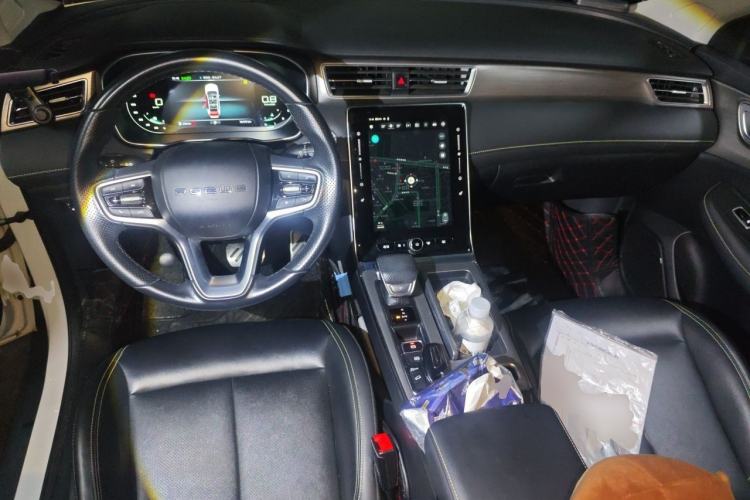 Used Roewe RX5 2020 PLUS 300TGI Automatic Ali National Style Ronglin Edition Center Console