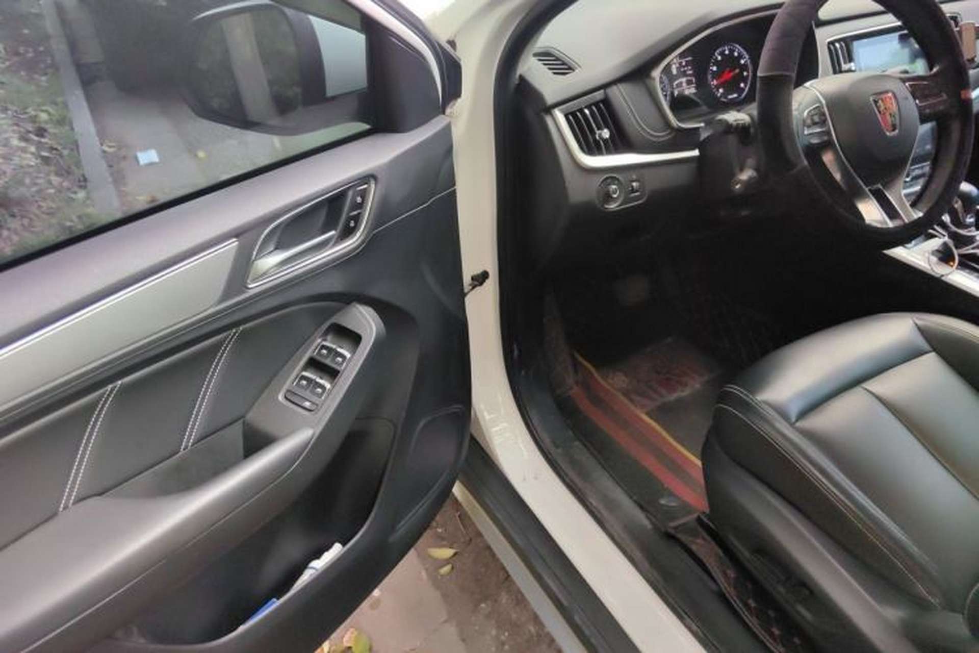 Used Roewe RX5 2020 20T Automatic 4G Connected Million-Dollar Flagship Edition Driver Seat