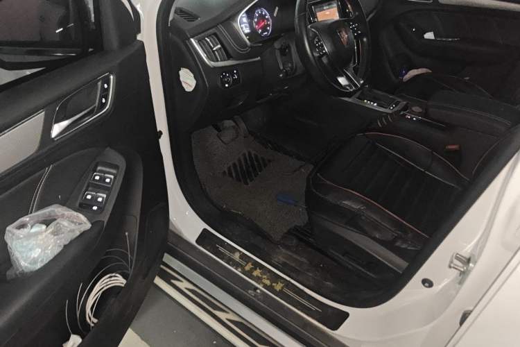 Used Roewe RX5 2020 20T Automatic 4G Connect Superior Flagship Edition Driver Seat