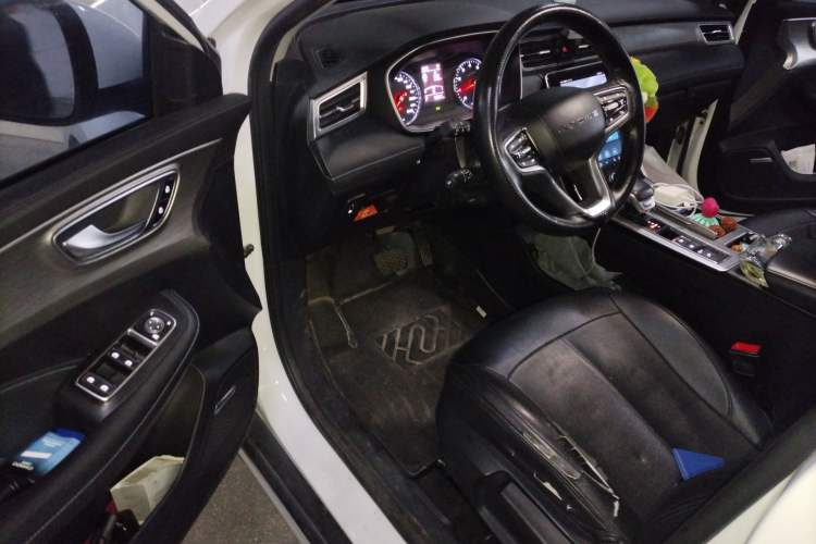 Used Roewe RX5 2020 PLUS 300TGI Automatic Ali New Year Special Edition Driver Seat