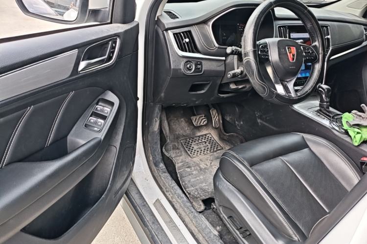 Used Roewe RX5 2020 20T Automatic Ali Smart Connectivity Beyond Intelligent Edition Driver Seat