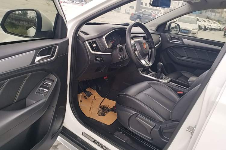 Used Roewe RX5 2020 20T Manual 4G Connect Super-Luxury Flagship Edition Driver Seat