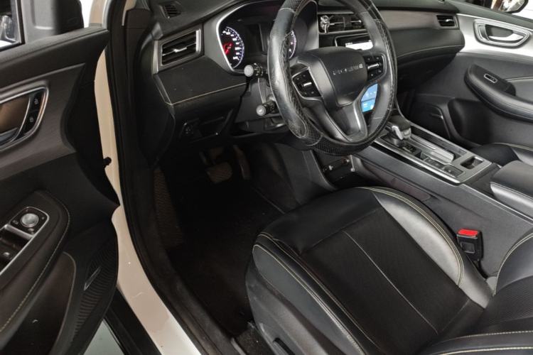 Used Roewe RX5 2020 PLUS 300TGI Automatic Ali National Style Luxury Edition Driver Seat