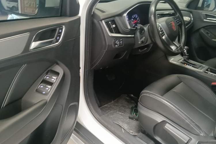 Used Roewe RX5 2020 20T Automatic 4G Connected Million Edition Driver Seat