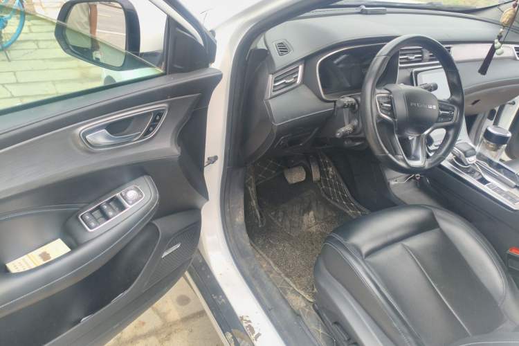 Used Roewe RX5 2020 PLUS 300TGI Automatic Ali National Trend Flagship Edition Driver Seat