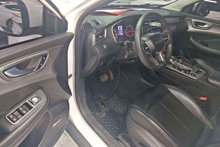 Used Roewe RX5 2020 PLUS 300TGI Automatic Ali National Style Luxury Edition Driver Seat