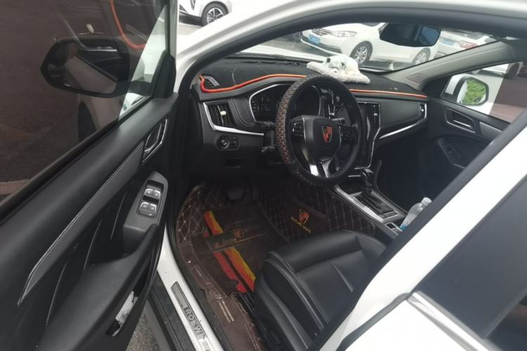 Used Roewe RX5 2020 20T Automatic 4G Connect Superior Flagship Edition Driver Seat