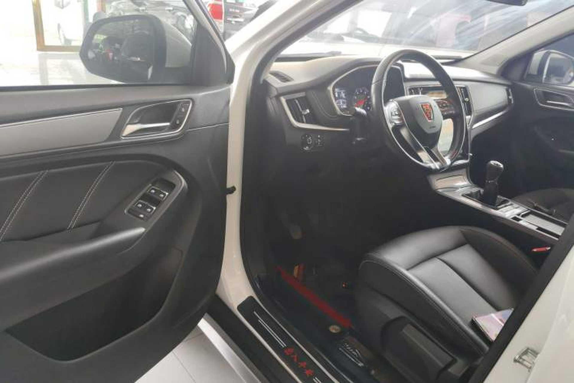 Used Roewe RX5 2020 20T Manual 4G Connect Super-Luxury Flagship Edition Driver Seat