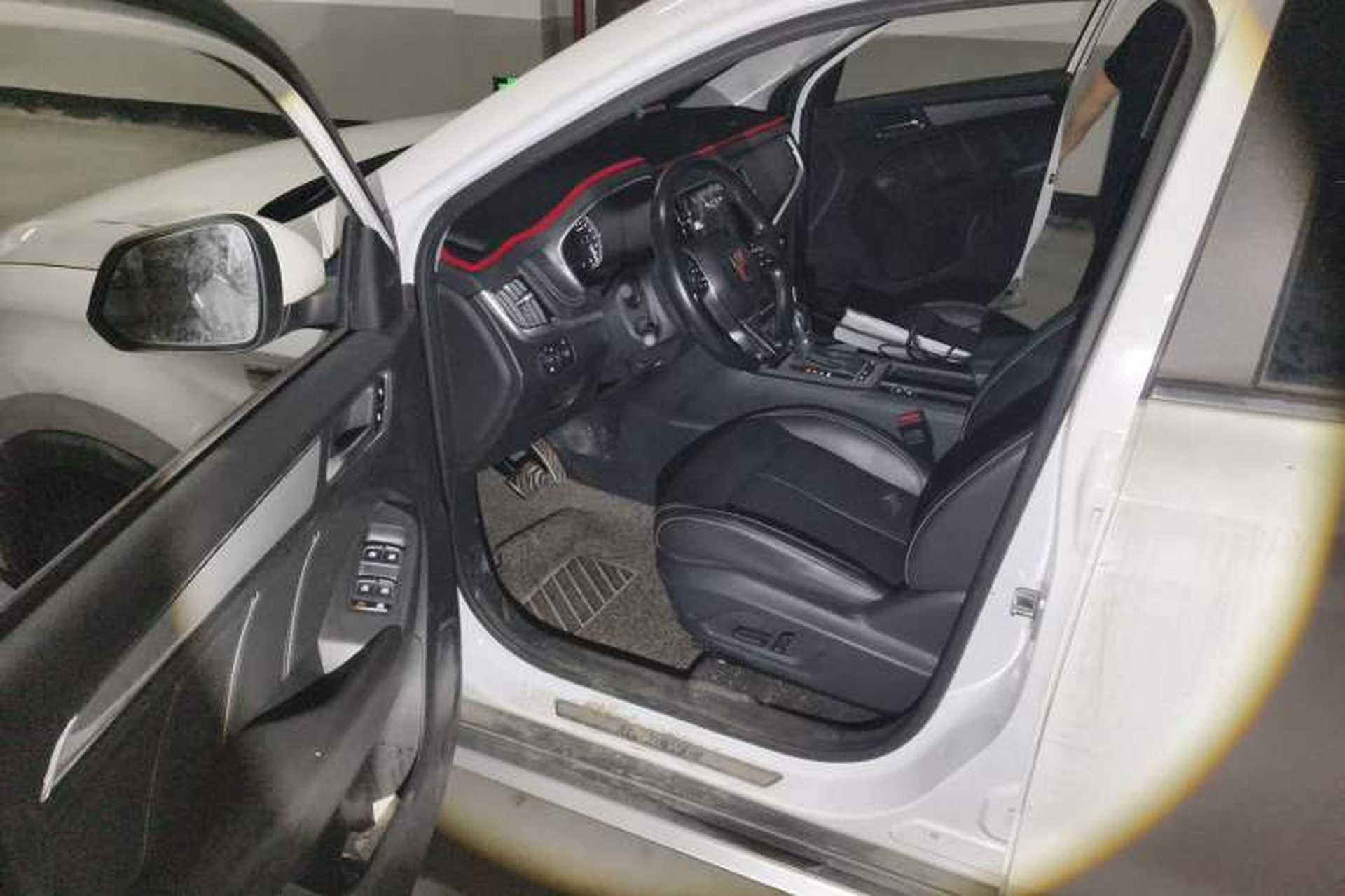 Used Roewe RX5 2020 20T Automatic Ali Smart Connectivity Beyond Intelligent Edition Driver Seat