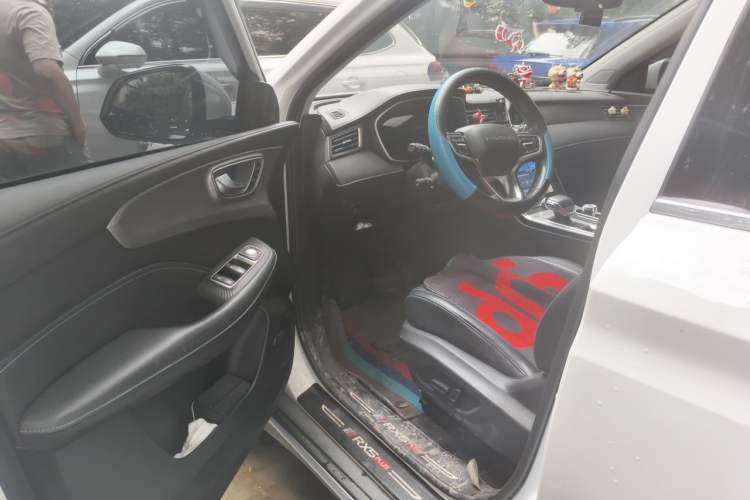 Used Roewe RX5 2020 PLUS 300TGI Automatic Ali National Trend Flagship Edition Driver Seat