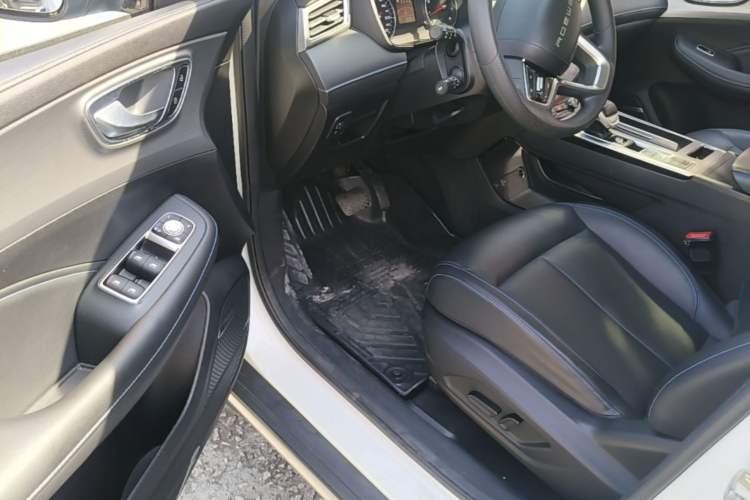 Used Roewe RX5 2020 PLUS 300TGI Automatic Ali National Style Luxury Edition Driver Seat