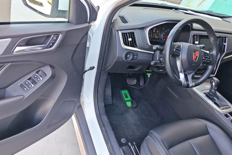 Used Roewe RX5 2020 20T Automatic 4G Connected Million Edition Driver Seat