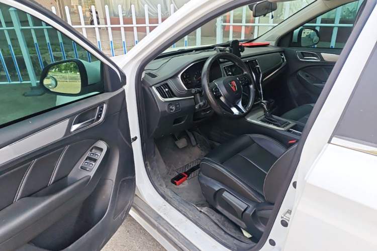 Used Roewe RX5 2020 20T Automatic 4G Connected Million Edition Driver Seat