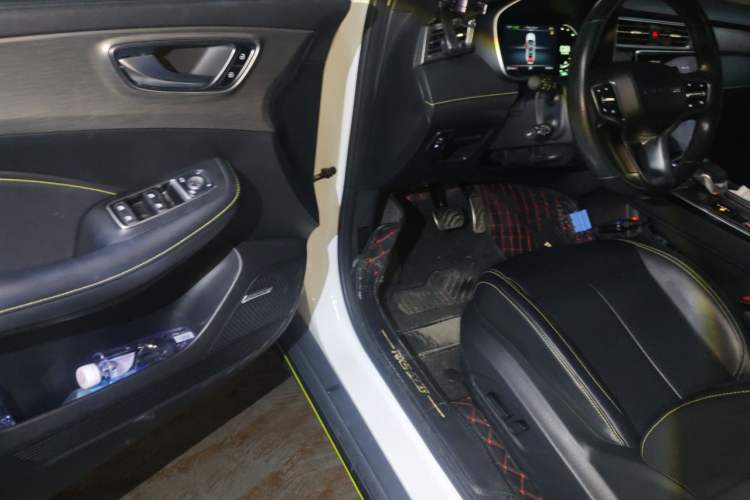 Used Roewe RX5 2020 PLUS 300TGI Automatic Ali National Style Ronglin Edition Driver Seat