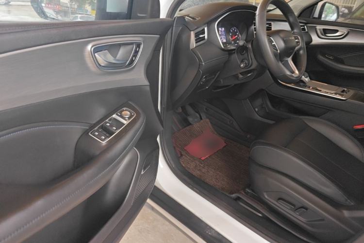 Used Roewe RX5 2020 PLUS 300TGI Automatic Ali National Style Luxury Edition Driver Seat