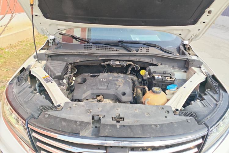 Used Roewe RX5 2020 20T Automatic 4G Connect Superior Flagship Edition Engine Bay