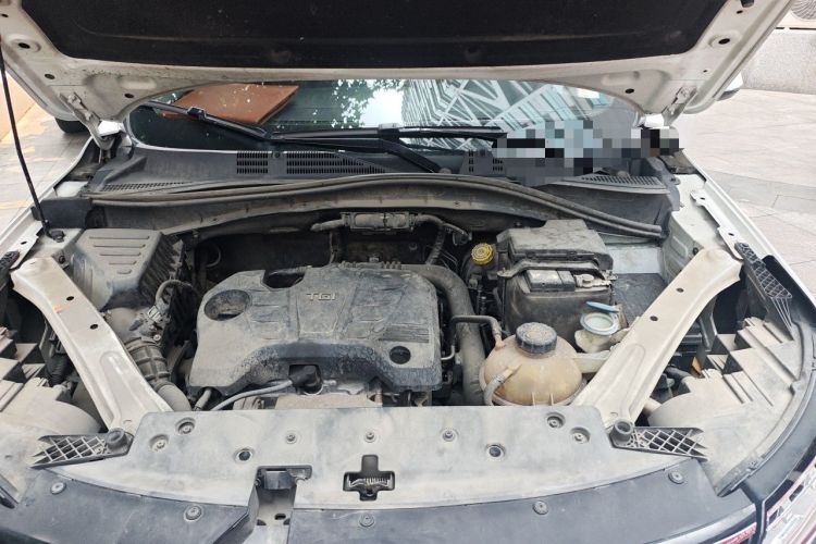 Used Roewe RX5 2020 20T Automatic 4G Connect Superior Flagship Edition Engine Bay