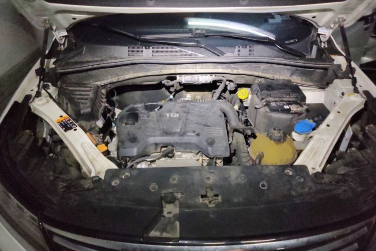 Used Roewe RX5 2020 20T Automatic 4G Connect Superior Flagship Edition Engine Bay